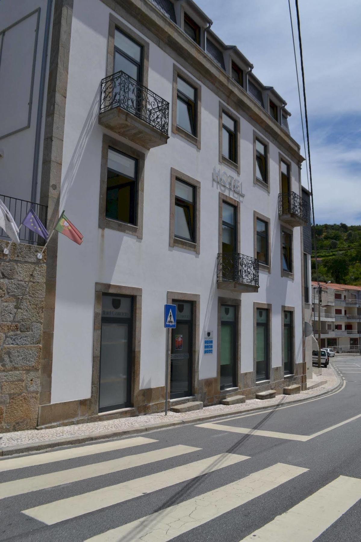 Hotel Comercio Resende Exterior photo